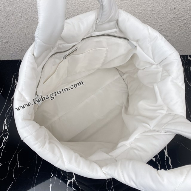 Prada專櫃秋冬新款托特包 2VG082 普拉達白色尼龍布手提購物袋 csp1642